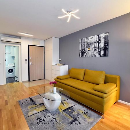 First Class Apartment, Free Parking Zagreb Luaran gambar