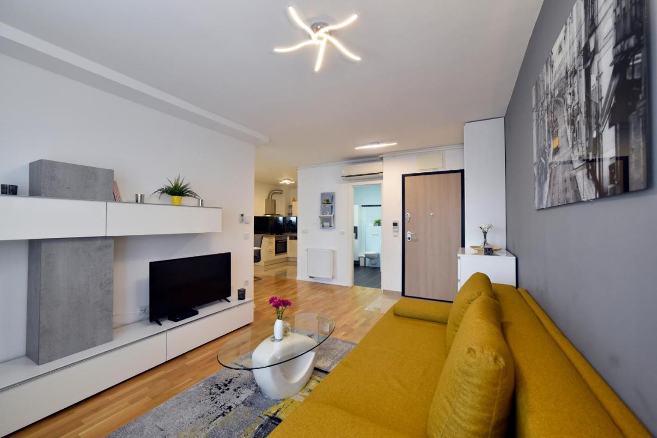 First Class Apartment, Free Parking Zagreb Luaran gambar