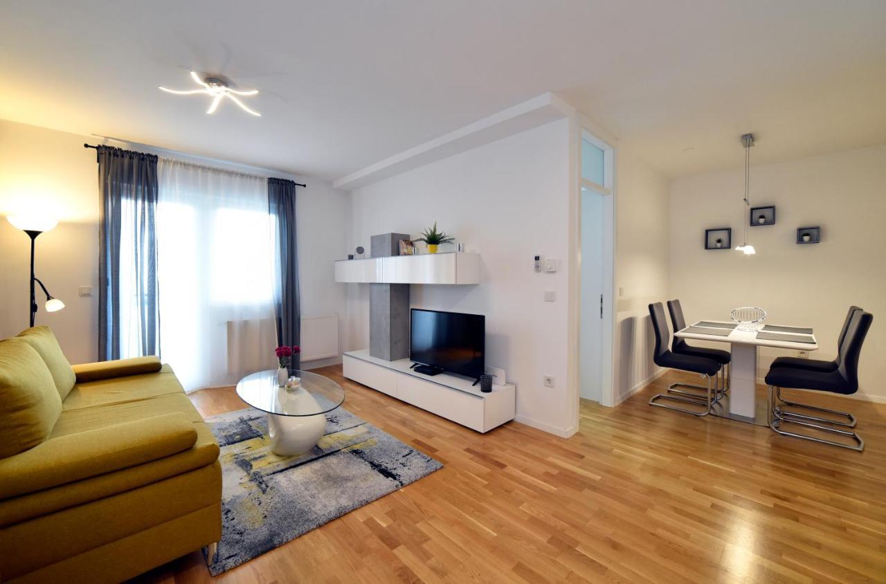 First Class Apartment, Free Parking Zagreb Luaran gambar