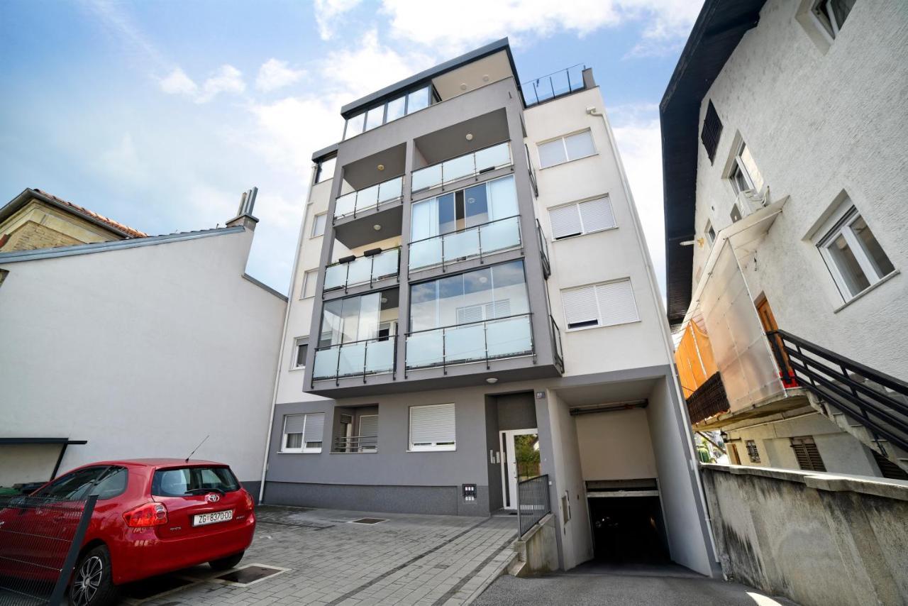 First Class Apartment, Free Parking Zagreb Luaran gambar