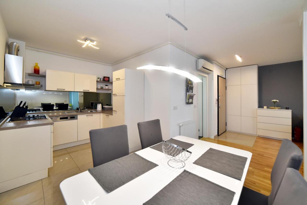 First Class Apartment, Free Parking Zagreb Luaran gambar