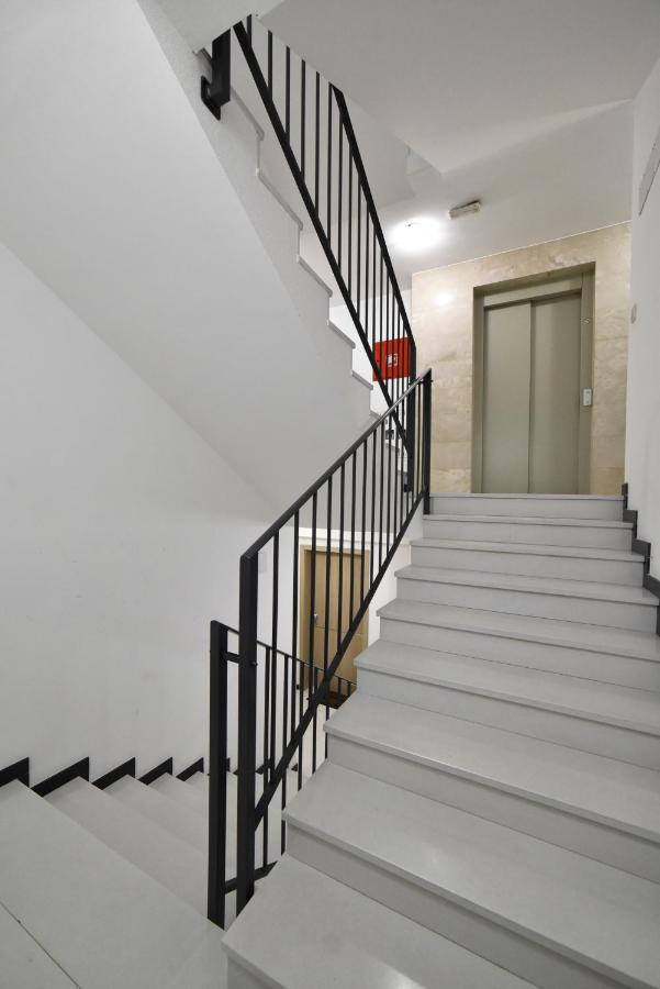 First Class Apartment, Free Parking Zagreb Luaran gambar