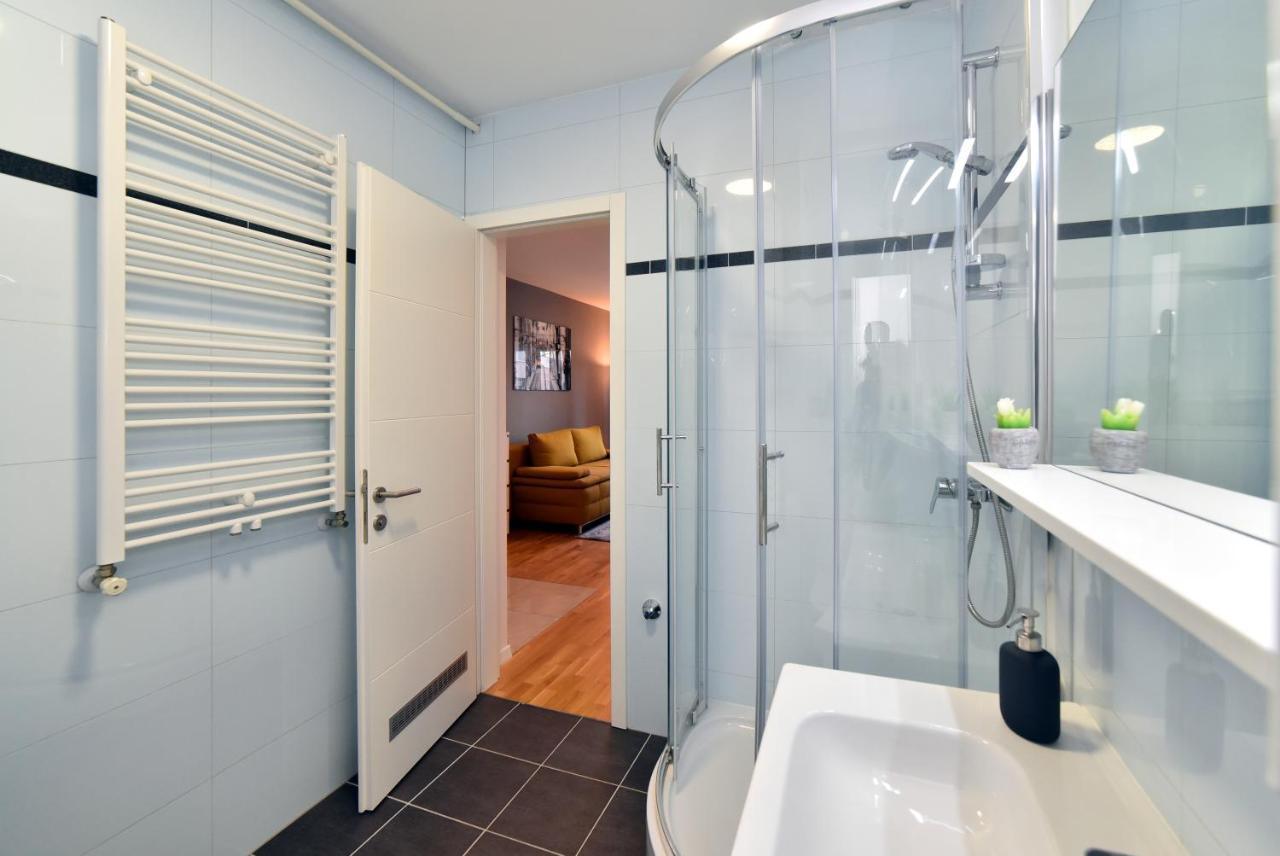 First Class Apartment, Free Parking Zagreb Luaran gambar